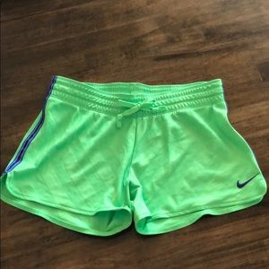 EUC Nike dryfit shorts size medium